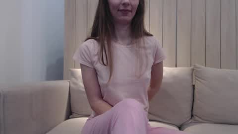 Snapshot of shy_schoolgirl_ chatting on 03-03-25, 04:24 shy_schoolgirl_ online show from 03-03-25, 04:24