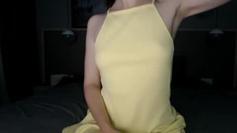 Snapshot of shy_schoolgirl_ chatting on 09-14-25, 09:03 shy_schoolgirl_ online show from 09-14-25, 09:03