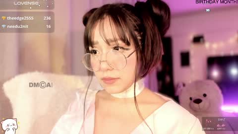 Snapshot of shyangie24 chatting on 12-07-24, 05:48 Angeline 3 independent come here when am horny... online show from 12-07-24, 05:48