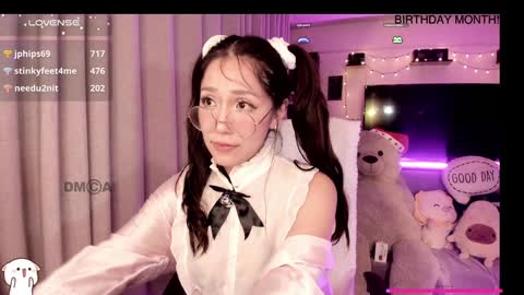 Snapshot of shyangie24 chatting on 12-31-24, 04:49 Angeline 3 independent come here when am horny... online show from 12-31-24, 04:49