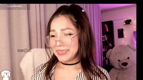 Snapshot of shyangie24 chatting on 01-12-25, 03:07 Angeline 3 independent come here when am horny... online show from 01-12-25, 03:07