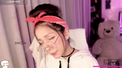 Snapshot of shyangie24 chatting on 02-11-25, 04:01 Angeline 3 independent come here when am horny... online show from 02-11-25, 04:01