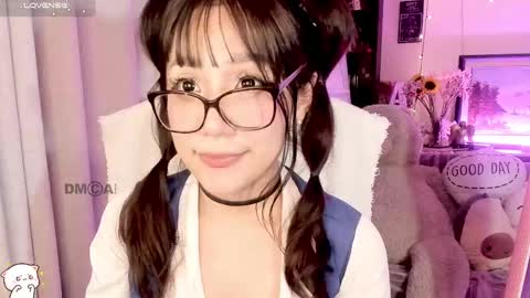 Snapshot of shyangie24 chatting on 03-07-25, 06:35 Angeline 3 independent come here when am horny... online show from 03-07-25, 06:35