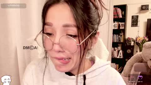 Snapshot of shyangie24 chatting on 09-28-25, 06:19 Angeline 3 independent come here when am horny... online show from 09-28-25, 06:19