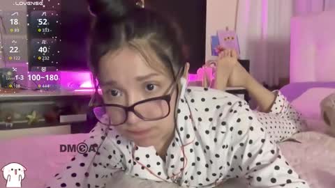 Snapshot of shyangie24 chatting on 03-18-26, 03:31 Angeline 3 independent come here when am horny... online show from 03-18-26, 03:31