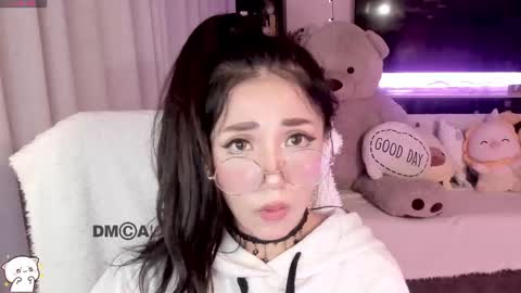 Snapshot of shyangie24 chatting on 03-24-26, 04:28 Angeline 3 independent come here when am horny... online show from 03-24-26, 04:28