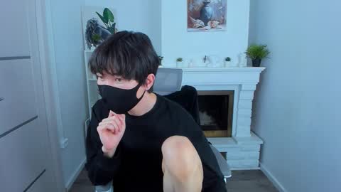 Snapshot of shyazianboy chatting on 10-14-25, 03:57 Yugo online show from 10-14-25, 03:57