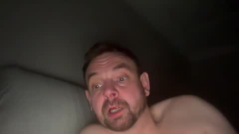 Snapshot of shyb35 chatting on 12-05-24, 05:26 shyb35 online show from 12-05-24, 05:26