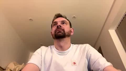 Snapshot of shyb35 chatting on 01-28-25, 12:57 shyb35 online show from 01-28-25, 12:57