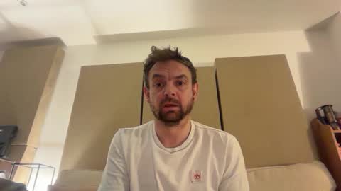 Snapshot of shyb35 chatting on 10-08-25, 03:15 shyb35 online show from 10-08-25, 03:15