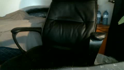 shyboyhugecum2020 online show from 06-15-26, 12:24