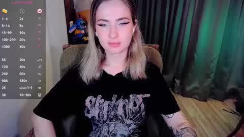 Effie online show from 10-04-25, 04:21