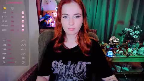 Snapshot of shyfoxxxy chatting on 02-20-26, 06:26 Effie online show from 02-20-26, 06:26