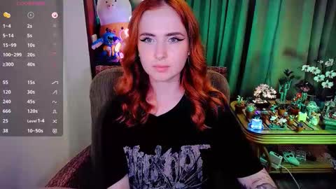 Snapshot of shyfoxxxy chatting on 02-26-26, 04:39 Effie online show from 02-26-26, 04:39