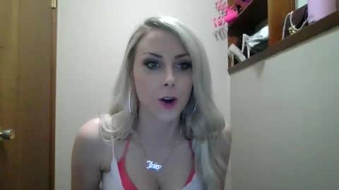 Snapshot of shygirlyxo chatting on 05-17-26, 02:42 shygirlyxo online show from 05-17-26, 02:42