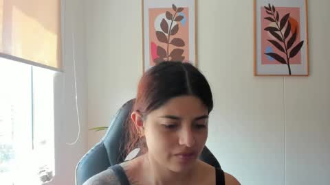Snapshot of shylittlebunny chatting on 04-20-26, 03:37 shylittlebunny online show from 04-20-26, 03:37