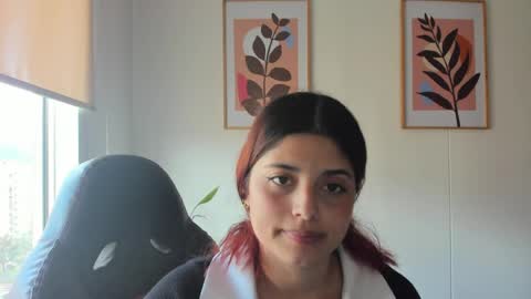 Snapshot of shylittlebunny chatting on 04-29-26, 08:37 shylittlebunny online show from 04-29-26, 08:37