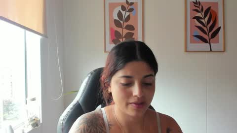 Snapshot of shylittlebunny chatting on 05-05-26, 03:31 shylittlebunny online show from 05-05-26, 03:31