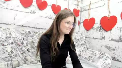 shyly_lisa online show from 09-28-25, 01:22