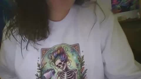 Snapshot of shymilf535 chatting on 10-15-25, 02:44 RBXs Princess online show from 10-15-25, 02:44