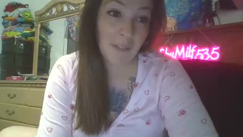 Snapshot of shymilf535 chatting on 03-04-26, 03:23 RBXs Princess online show from 03-04-26, 03:23