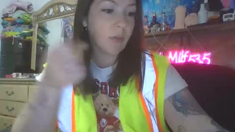Snapshot of shymilf535 chatting on 03-30-26, 02:45 RBXs Princess online show from 03-30-26, 02:45