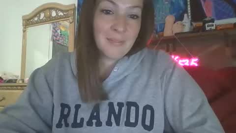 Snapshot of shymilf535 chatting on 05-04-26, 02:18 RBXs Princess online show from 05-04-26, 02:18