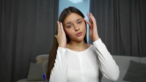 Snapshot of shytany chatting on 03-10-26, 01:05 Tanya online show from 03-10-26, 01:05