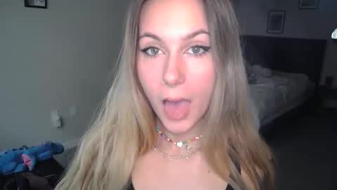 shypetitebaby online show from 01-14-26, 03:50