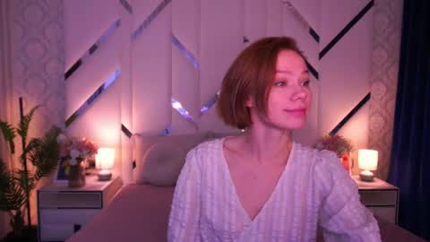Snapshot of shyysiren chatting on 04-18-26, 07:01 shyysiren online show from 04-18-26, 07:01