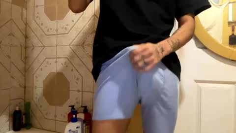 Snapshot of shyyyguyyy59 chatting on 03-14-26, 11:26 shyyyguyyy59 online show from 03-14-26, 11:26