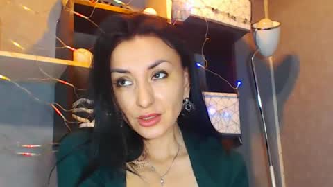 Siaconna online show from 12-22-24, 07:44