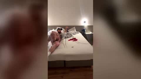 sian_1001 online show from 05-02-26, 10:04