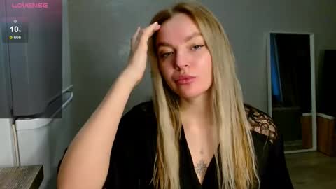 Eva online show from 11-06-25, 01:39