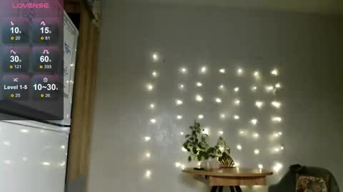 Eva online show from 11-26-25, 01:39