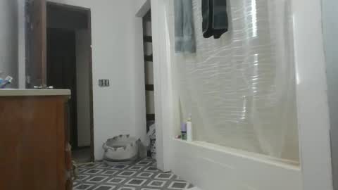 Snapshot of sidneyraee chatting on 02-18-26, 03:08 Mrs. St. Patrickk online show from 02-18-26, 03:08