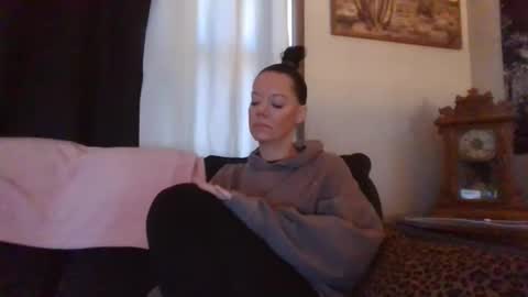 Snapshot of sidneyraee chatting on 02-21-26, 05:25 Mrs. St. Patrickk online show from 02-21-26, 05:25