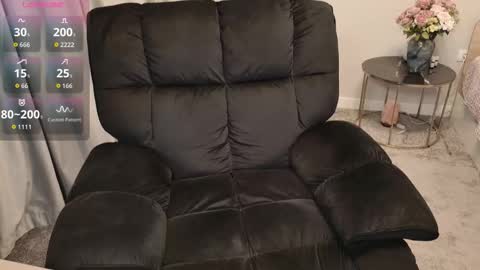 sidnney online show from 12-23-25, 03:48