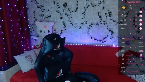 Snapshot of sidny_blush chatting on 12-29-24, 10:23 Sidny online show from 12-29-24, 10:23