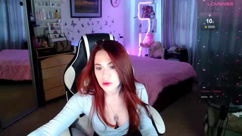 Snapshot of sidny_blush chatting on 09-11-25, 06:13 Sidny online show from 09-11-25, 06:13