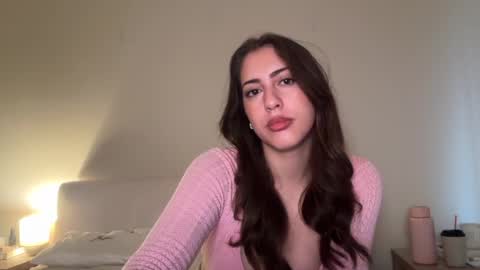 Snapshot of sieena chatting on 05-18-26, 10:26 Siena online show from 05-18-26, 10:26