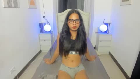 JiwelLyra online show from 02-06-26, 10:29