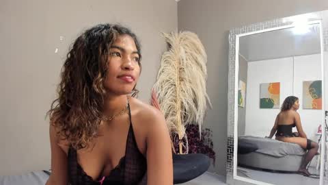 sienna_glow online show from 04-07-26, 12:49