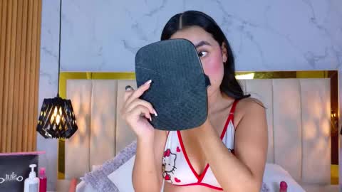 Camila Vargas online show from 10-11-25, 12:26