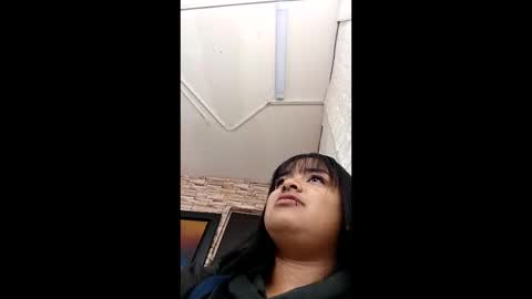 sienna_lux01 online show from 05-21-26, 02:29