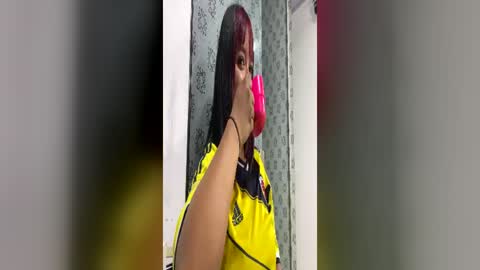 sienna_lux01 online show from 06-24-26, 02:32