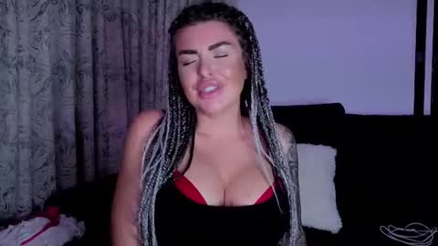SiennaLove888 online show from 08-05-26, 09:06