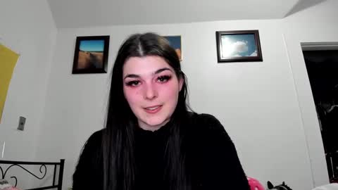 Snapshot of sierrasquirter chatting on 02-05-25, 06:35 Sierra online show from 02-05-25, 06:35