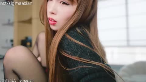 OF   instagram sigmaasian twitter sigmasian online show from 02-24-25, 05:11