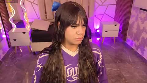 Snapshot of siiam_tay chatting on 02-18-26, 03:24 Siiam Tay online show from 02-18-26, 03:24